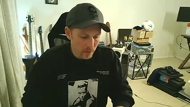 Rock Pierce online show from November 2025 06:22:01 AM