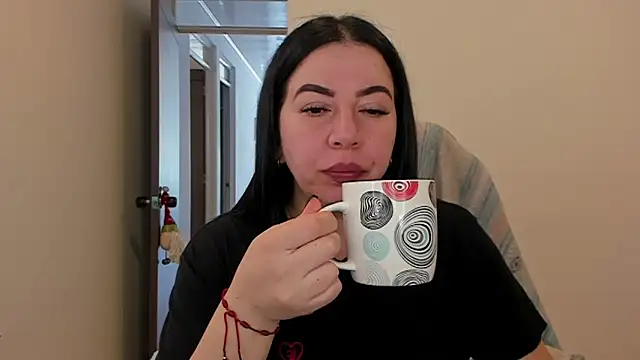 Im coco online show from December 2024 02:12:01 PM