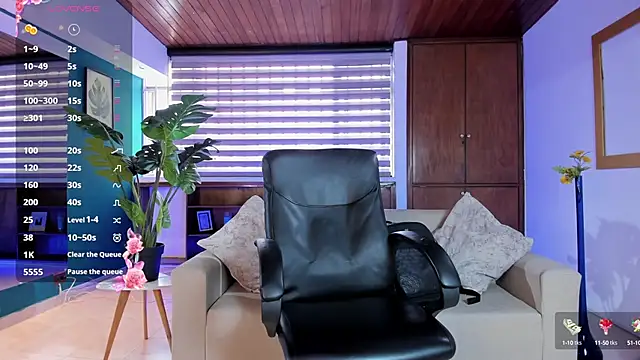 IsabellaaJoness online show from October 2025 12:36:01 PM