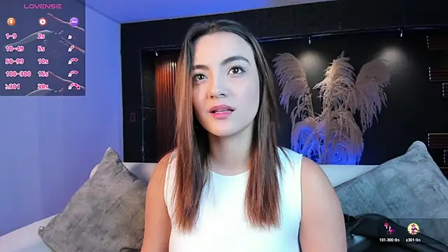 IsabellaaJoness online show from October 2025 12:09:01 PM