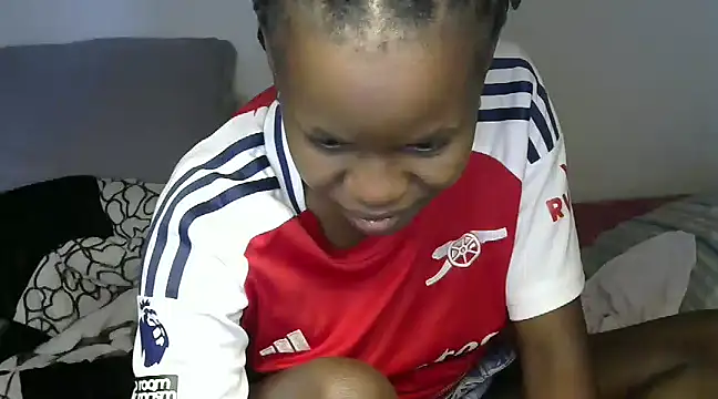 sweet rozie online show from March 2025 12:40:02 PM