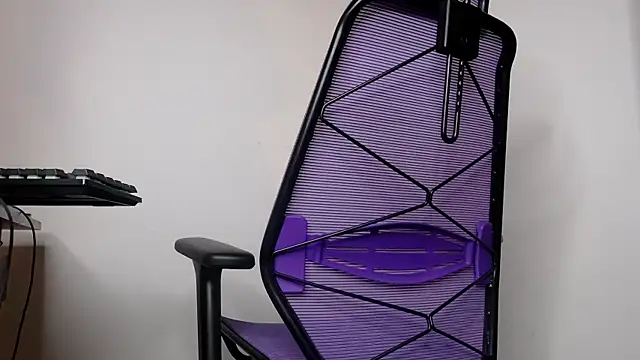 alex connorr online show from December 2025 11:33:02 PM