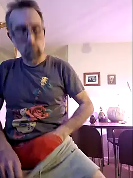 Snapshot of bibananaman chatting on December 2024 04:02:02 AM bibananaman online show from December 2024 04:02:02 AM