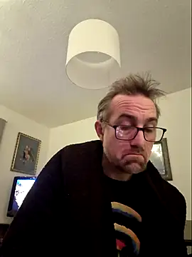 Snapshot of bibananaman chatting on January 2025 06:17:01 AM bibananaman online show from January 2025 06:17:01 AM