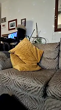 Snapshot of bibananaman chatting on February 2025 04:31:01 AM bibananaman online show from February 2025 04:31:01 AM