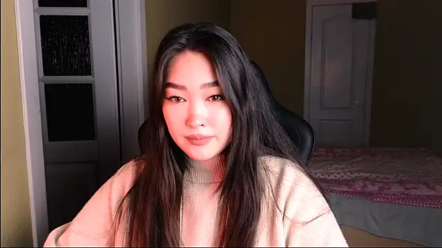 Snapshot of Erica_Wayne chatting on January 2025 05:24:02 PM Erica Wayne online show from January 2025 05:24:02 PM