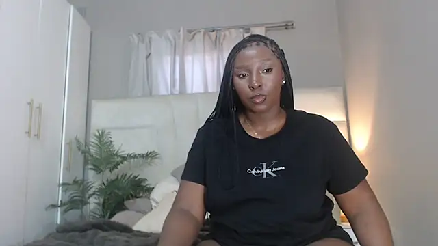 Snapshot of naughtyblackdolie chatting on July 2026 12:12:01 PM naughtyblackdolie online show from July 2026 12:12:01 PM