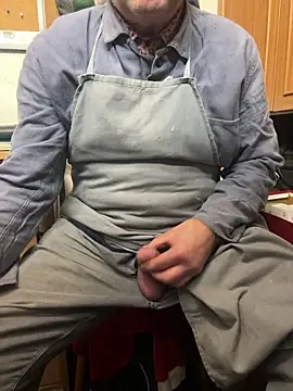 Snapshot of oldgayman chatting on December 2025 06:58:02 PM oldgayman online show from December 2025 06:58:02 PM