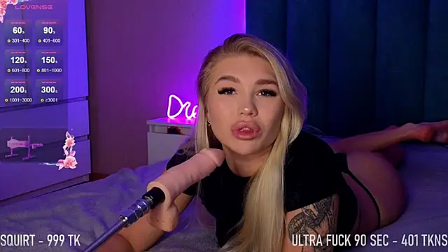 DreamPussyy online show from November 2025 03:52:02 AM