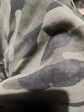 zJonas6Torr9 online show from April 2026 04:15:02 AM