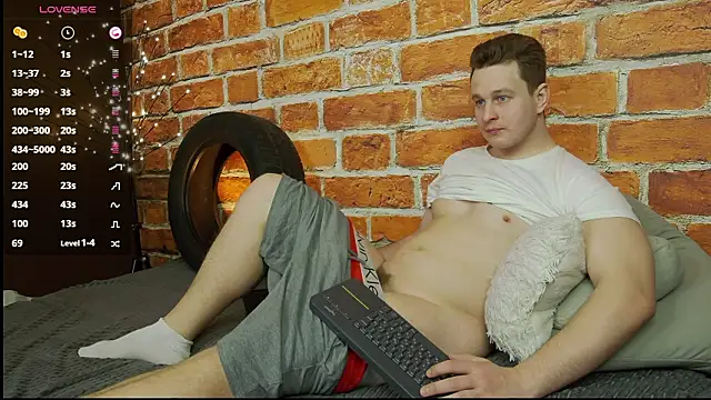 charlie smiley online show from March 2026 07:15:01 AM