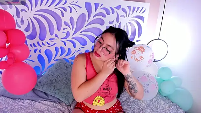 deep sunset1 online show from April 2026 05:14:02 PM