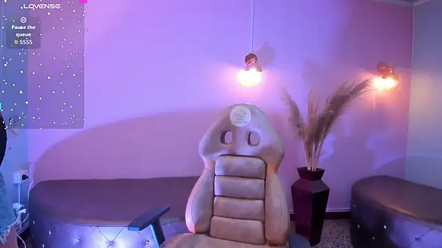 katy sweet19 online show from October 2025 06:26:01 PM