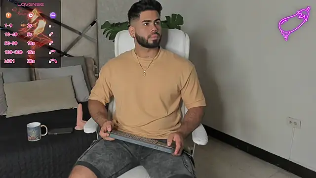 noah crux online show from February 2025 12:16:02 PM