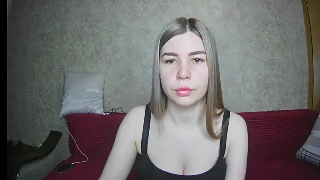 Snapshot of ElllaNuar chatting on March 2025 03:26:02 AM ElllaNuar online show from March 2025 03:26:02 AM