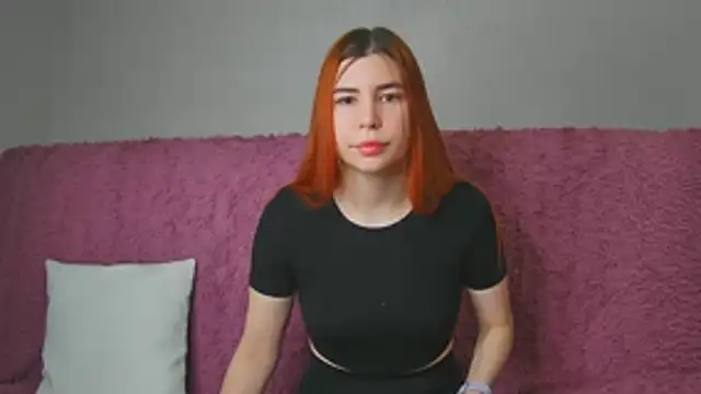 ElllaNuar online show from March 2026 01:45:02 AM