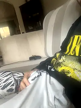 Snapshot of EE123458 chatting on October 2025 03:02:01 PM EE123458 online show from October 2025 03:02:01 PM