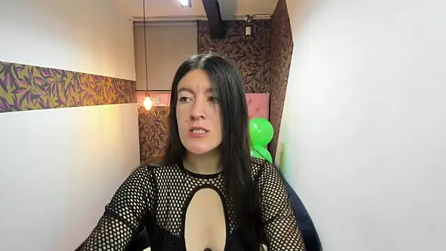LiaCooper  online show from March 2025 12:01:02 PM