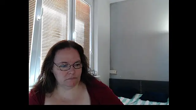 Snapshot of Sweetboobs chatting on July 2026 08:43:02 AM Sweetboobs online show from July 2026 08:43:02 AM