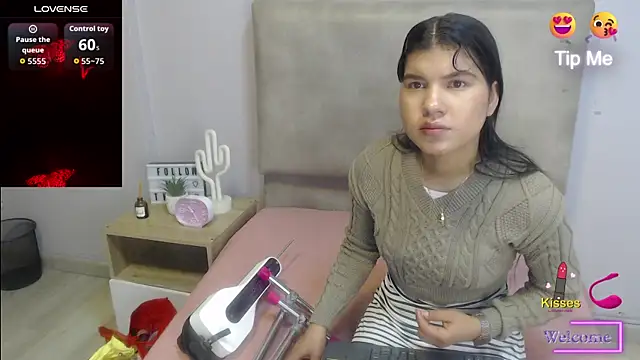 SophiaMeyerst online show from April 2026 12:56:01 PM