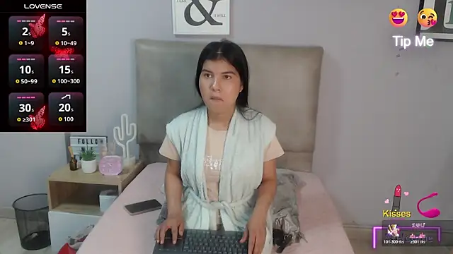 Snapshot of SophiaMeyerst chatting on April 2026 01:27:02 PM SophiaMeyerst online show from April 2026 01:27:02 PM