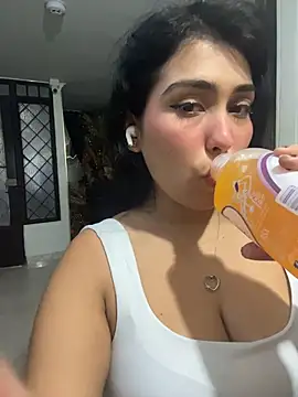 emma  cute   online show from January 2026 11:47:01 AM