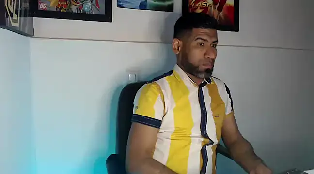 Enriblack92 online show from December 2024 06:55:01 PM