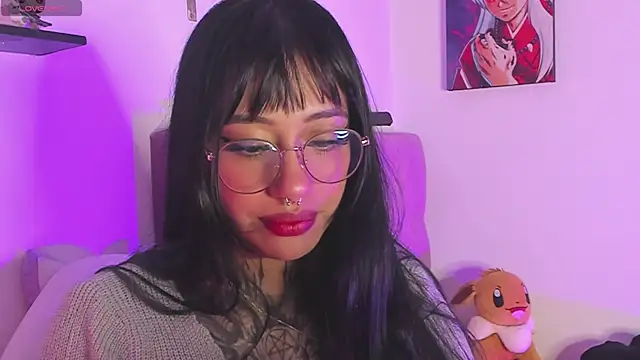 Snapshot of Akari1_Mischief chatting on December 2024 10:08:02 PM Akari1 Mischief online show from December 2024 10:08:02 PM