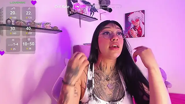 Snapshot of Akari1_Mischief chatting on December 2024 10:09:02 PM Akari1 Mischief online show from December 2024 10:09:02 PM