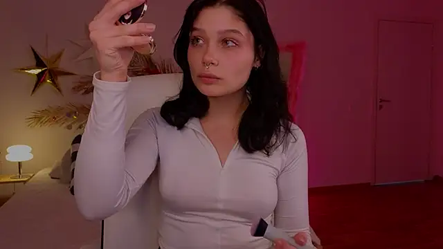 Snapshot of ari_rari chatting on January 2025 05:59:01 PM ari rari online show from January 2025 05:59:01 PM