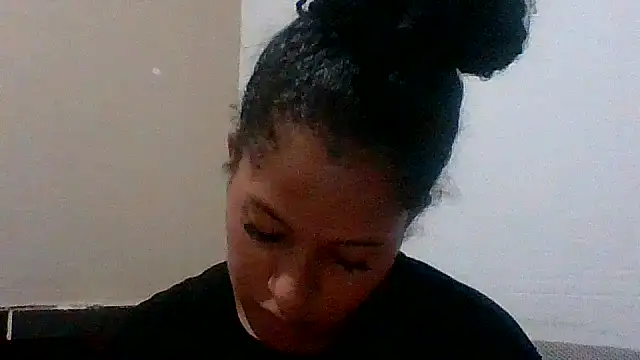 Kitra New online show from October 2025 07:54:02 AM