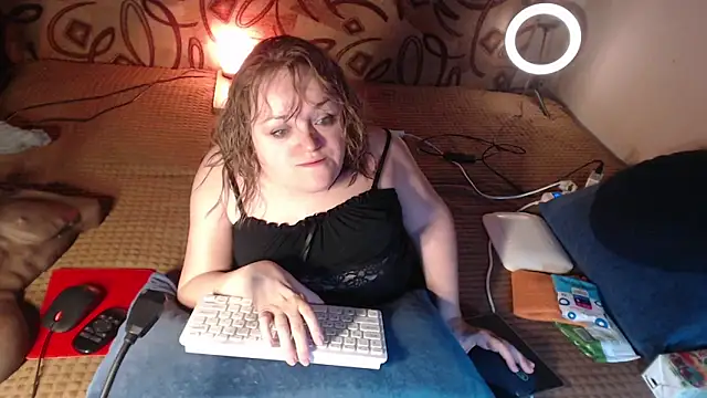 MiniNatalie online show from January 2025 01:05:02 AM