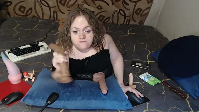 MiniNatalie online show from February 2025 05:15:01 PM