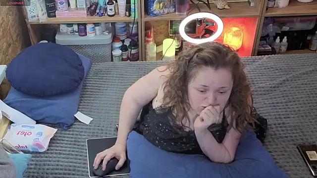 MiniNatalie online show from March 2026 05:13:01 AM