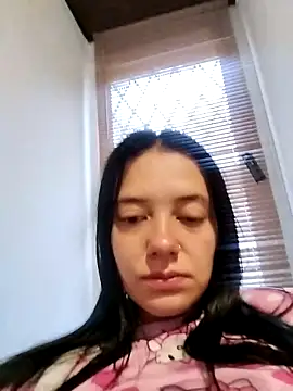 Isabella 21x online show from April 2026 11:52:01 AM