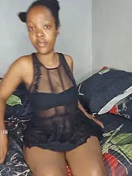 Snapshot of curvysexybody chatting on June 2026 11:31:01 AM curvysexybody online show from June 2026 11:31:01 AM