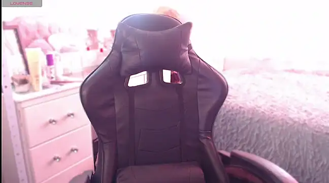 Beamber  online show from March 2025 01:49:01 PM