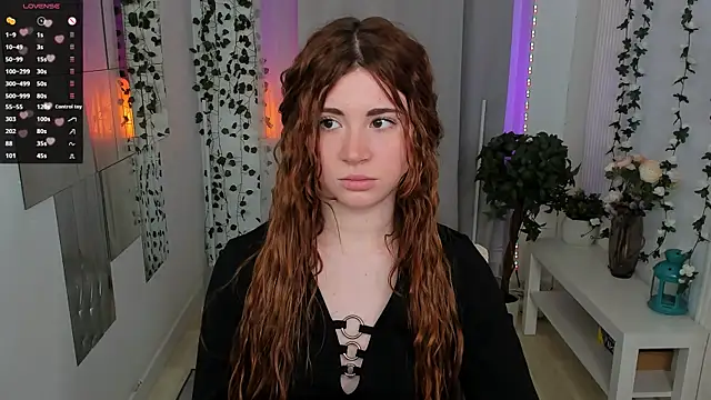 Freckle Diyana online show from November 2025 04:38:01 PM