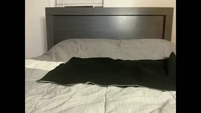 Snapshot of MissAriisback chatting on December 2025 12:24:02 PM MissAriisback online show from December 2025 12:24:02 PM