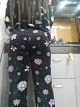 Manpreet kaur21 online show from December 2024 08:26:02 AM