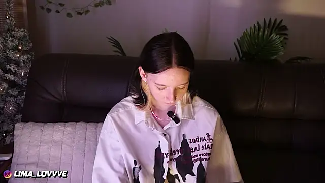 LimaLexxx online show from December 2025 05:21:01 PM