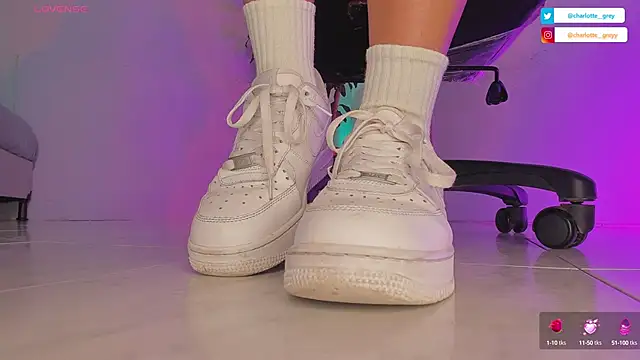 charlotte  grey online show from September 2025 08:23:02 PM