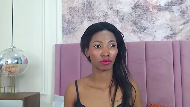 SabrinaDevill online show from December 2025 01:07:01 PM