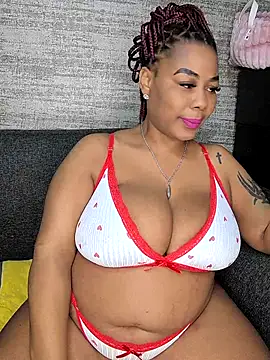 ExclusiveLeexx online show from May 2026 02:04:01 PM