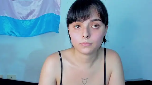 elizabethtaylorxxx online show from March 2026 11:00:01 PM