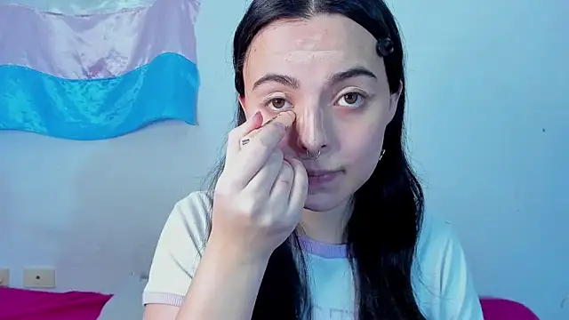 Snapshot of elizabethtaylorxxx chatting on May 2026 12:19:01 AM elizabethtaylorxxx online show from May 2026 12:19:01 AM