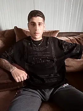 arenn1997 online show from March 2026 12:33:11 PM