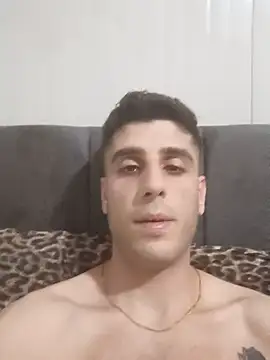 arenn1997 online show from May 2026 01:13:01 AM