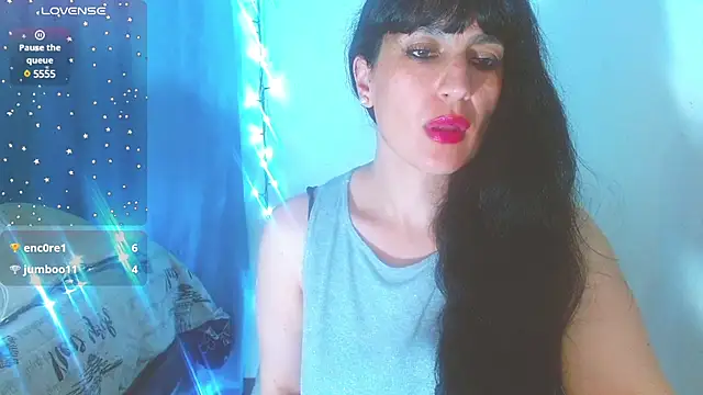 Snapshot of cristina_connor chatting on February 2025 06:03:01 AM cristina connor online show from February 2025 06:03:01 AM