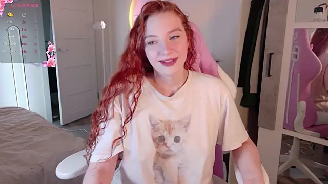 cinnabon girls online show from October 2025 12:05:02 PM